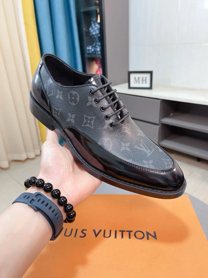 Men's shoes 💰540🌹🌹 [LV] Louis Vuitton's popular casual leather shoes 🎖Fashionable and elegant 🎖🎖Material: Original imported cowhide open edge beads, washed cowhide leather lining, original molded rubber outsole, high-end and classy, ​​elegant quality, instantly transforming into a handsome man ❤❤Standard\nNumber of sizes: 39-44, 38 45 46 customized